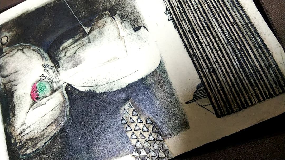 陶板　「白芥子」 三浦景生　染色