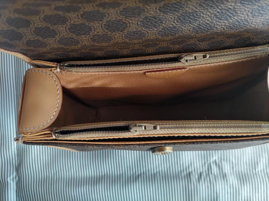 ぴ*き様 値下げ♪ CELINE 　セリーヌ　ハンドバッグ　2way M13　美