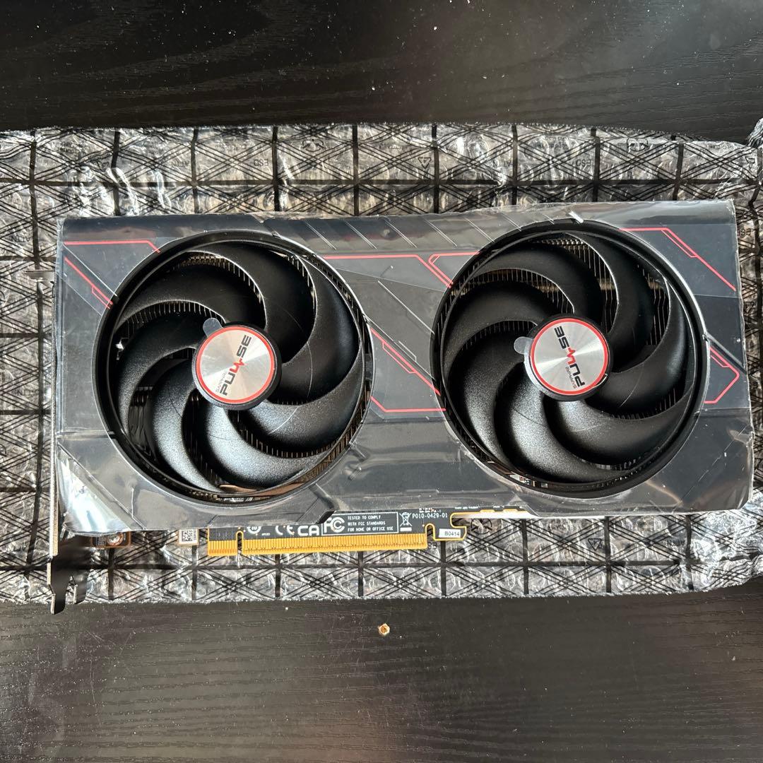 グラフィックボード・グラボ・ビデオカード Sapphire Radeon RX 9060 XT 16GB SAPPIRE