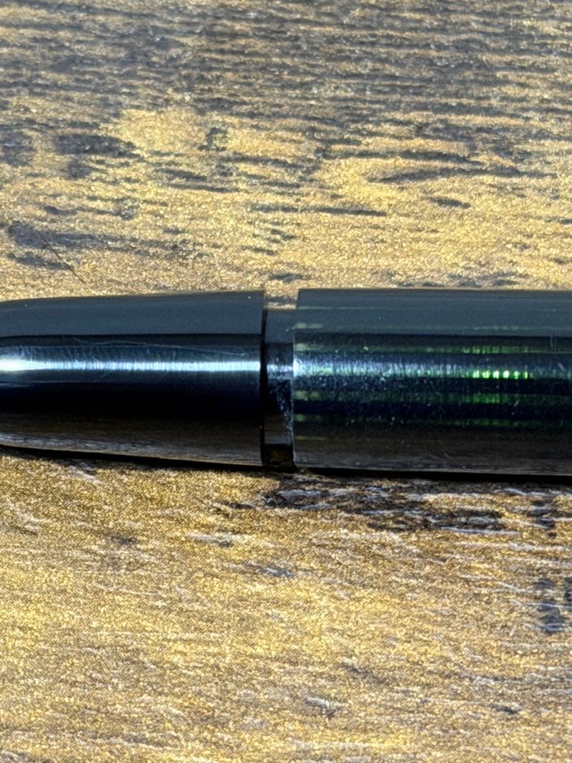 1970年代　ペリカン　万年筆　400NN ブラックストライプ　14c 細字