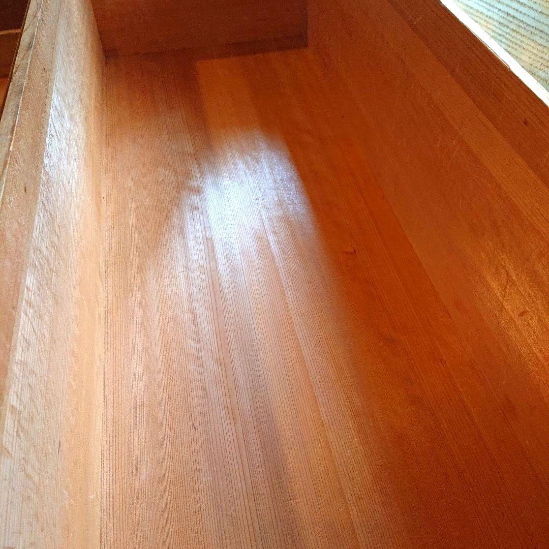 今月中の値下げです！骨董 総檜 軸箱