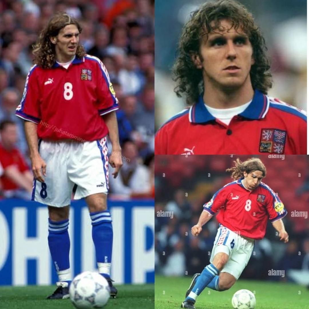 チェコ代表 1996 ホーム ユニフォーム #8 ポボルスキー