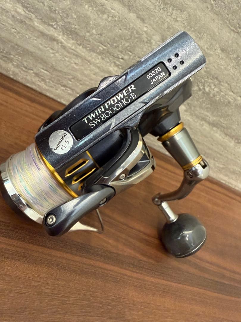 シマノ ツインパワー SW8000HG-B 左巻き 数回使用