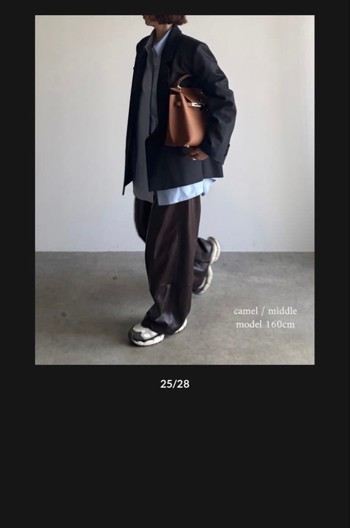 SNS人気アイテム　JISTORYバッグ　美品