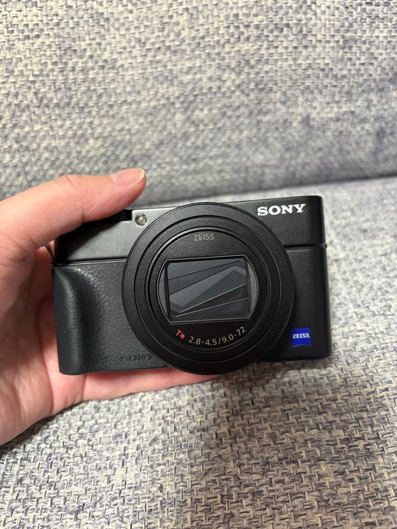 デジタルカメラ SONY RX100m7