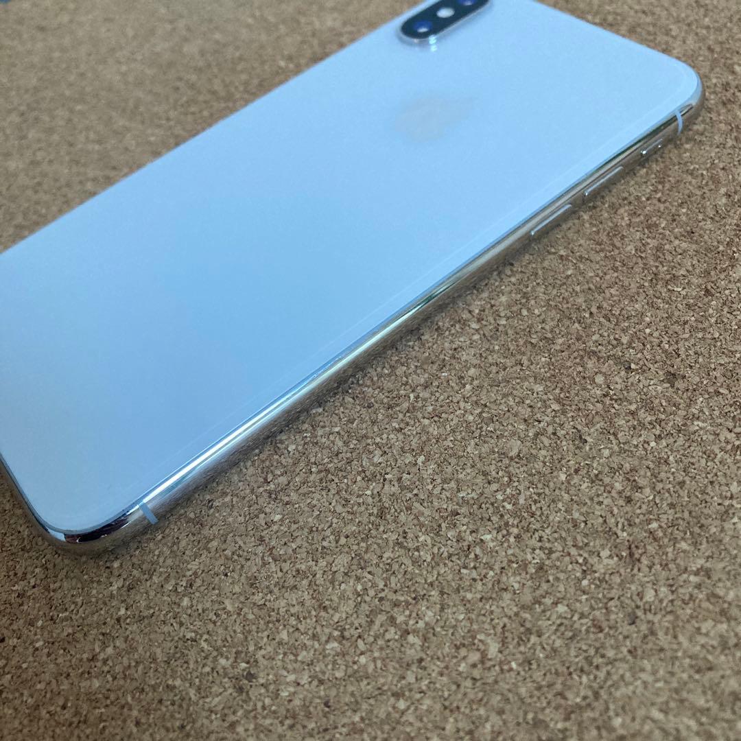 3891【早い者勝ち】電池新品☆iPhoneX 64GB SIMフリー☆