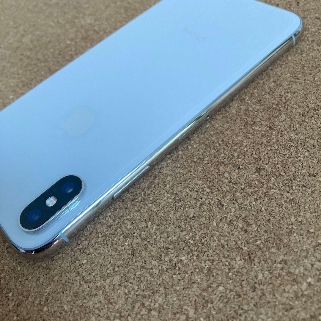 3891【早い者勝ち】電池新品☆iPhoneX 64GB SIMフリー☆