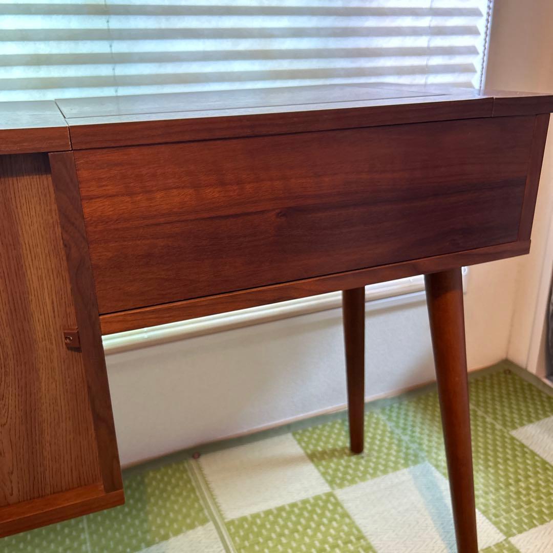 NOCE ブラウン木製ドレッサー