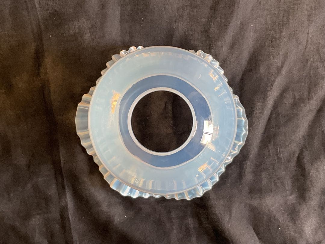 みーちゃん「美しいオパールセントガラスのランプシェード」シェードのみ