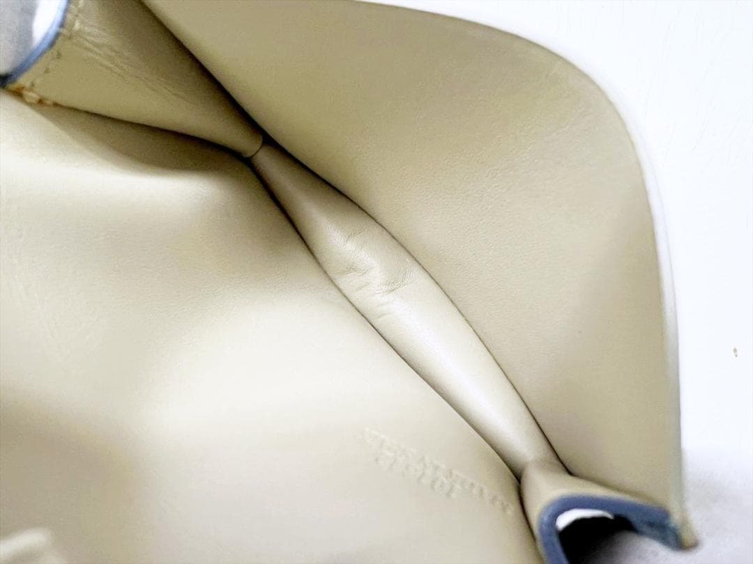 美品　LOEWE　ロエベ　アナグラム　レザー　カードホルダー　名刺入れ