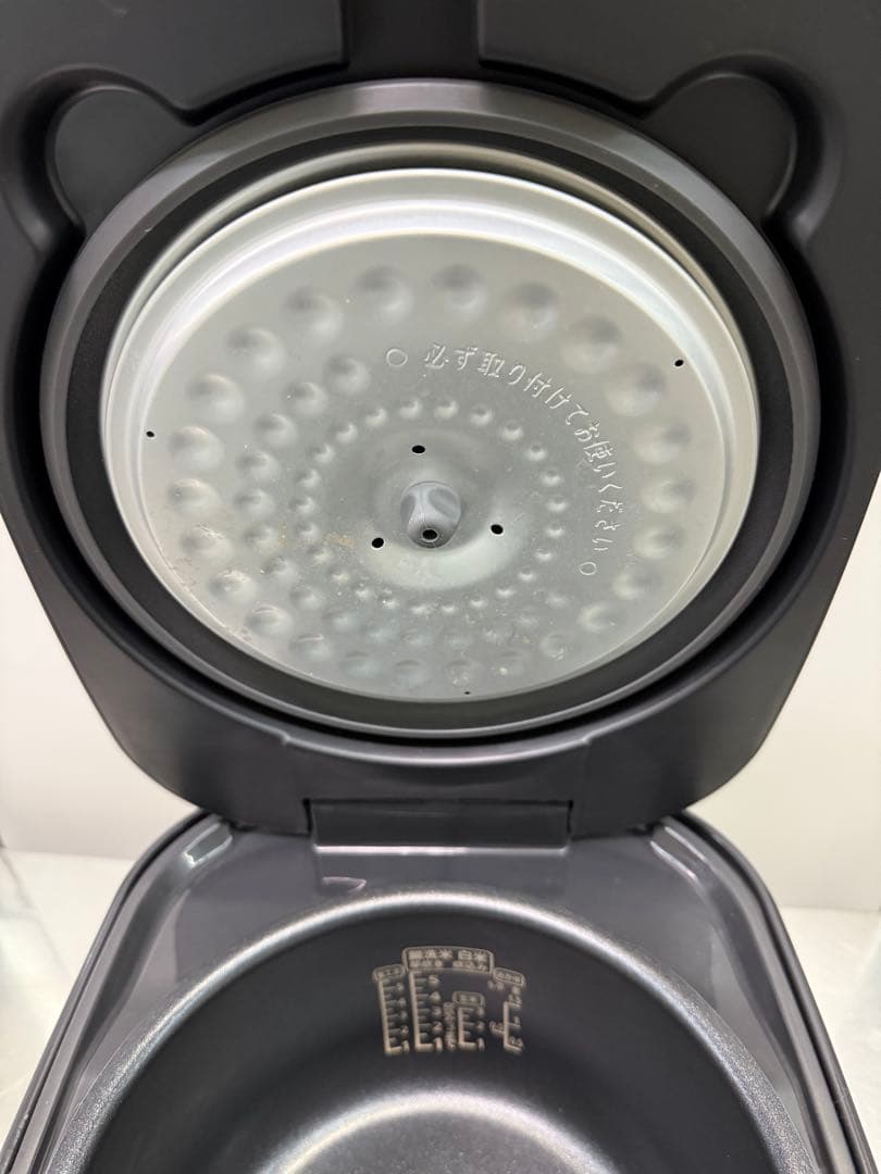 【高年式】2023年式 5.5合 アイリスオーヤマ 炊飯器 RC-MEA50