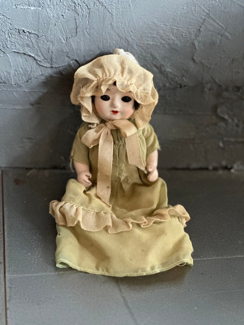 最終お値下げ❣️サクラビスク陶器製人形 フリル付きドレス