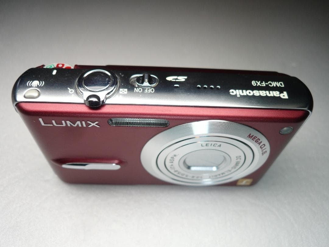 LUMIX★DMC-FX9⭕️箱入完品⭐️極美品⭕️安心の実働品★えんじ色