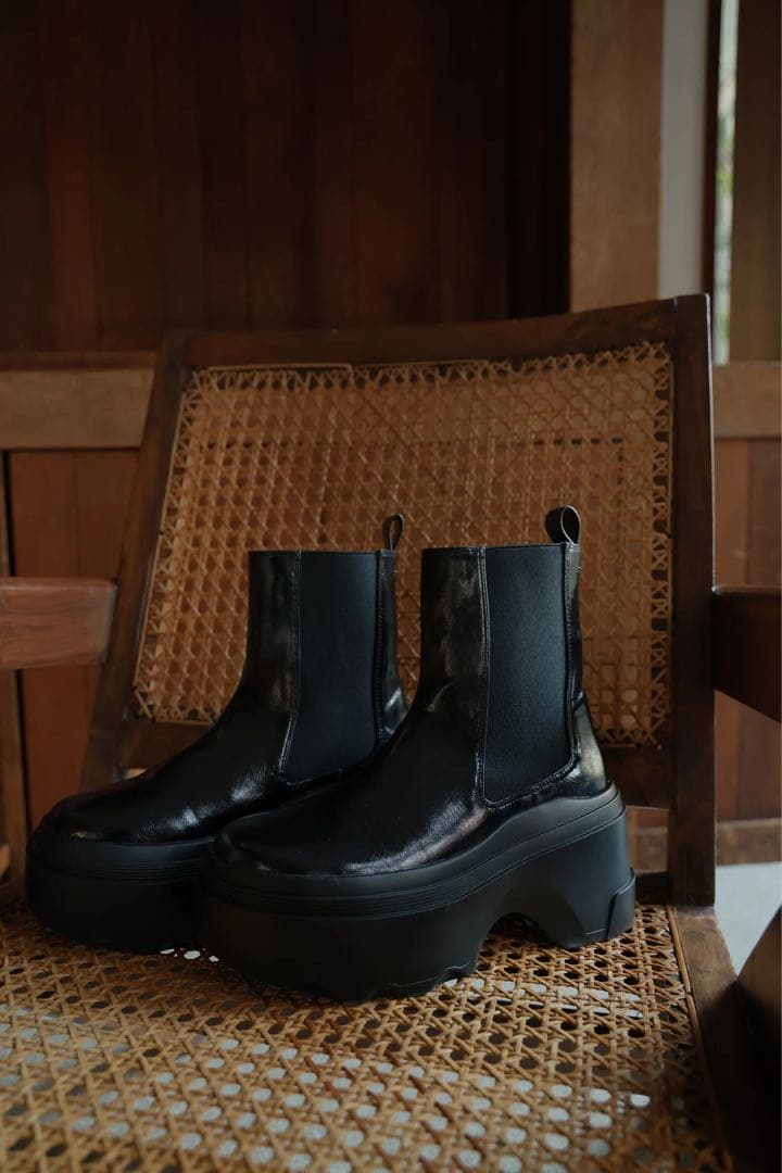 つ*き様 【新品】THE TOÉ Alter Short Boots