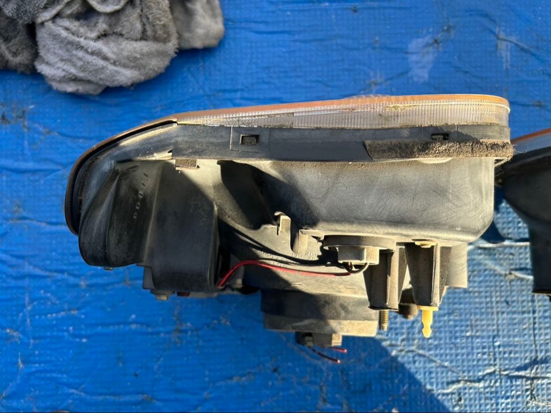 スバル　サンバー　TV1 ヘッドライト左右セット