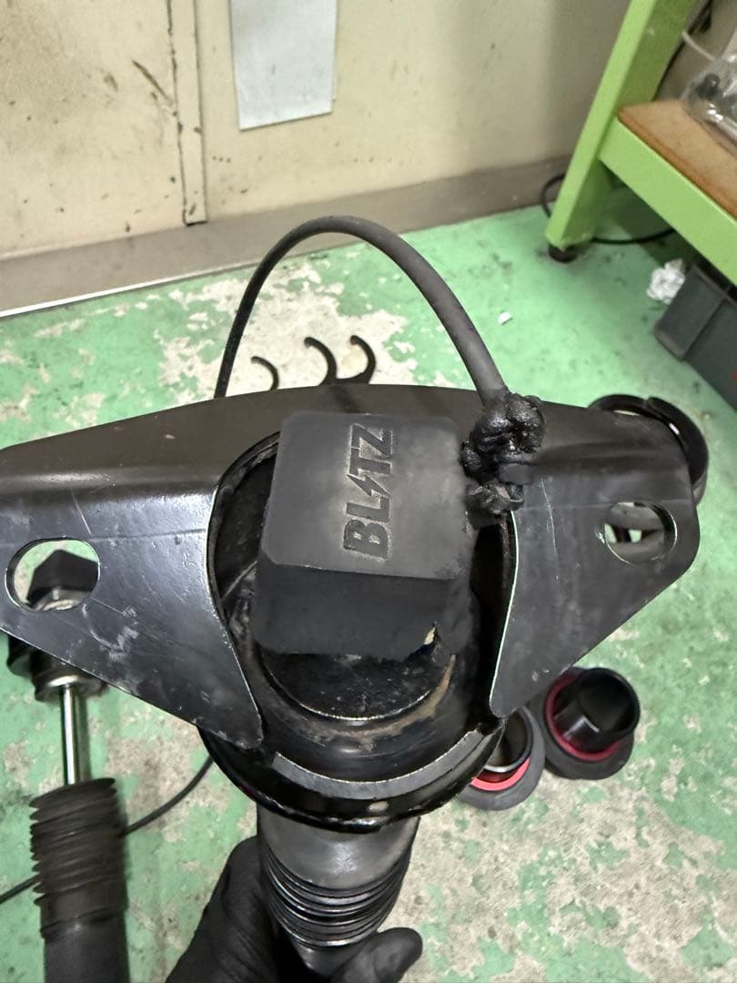 80 ハリアー　車高調　ブリッツ　DSCplus