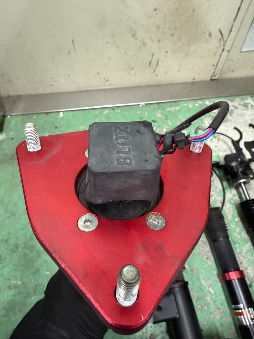 80 ハリアー　車高調　ブリッツ　DSCplus