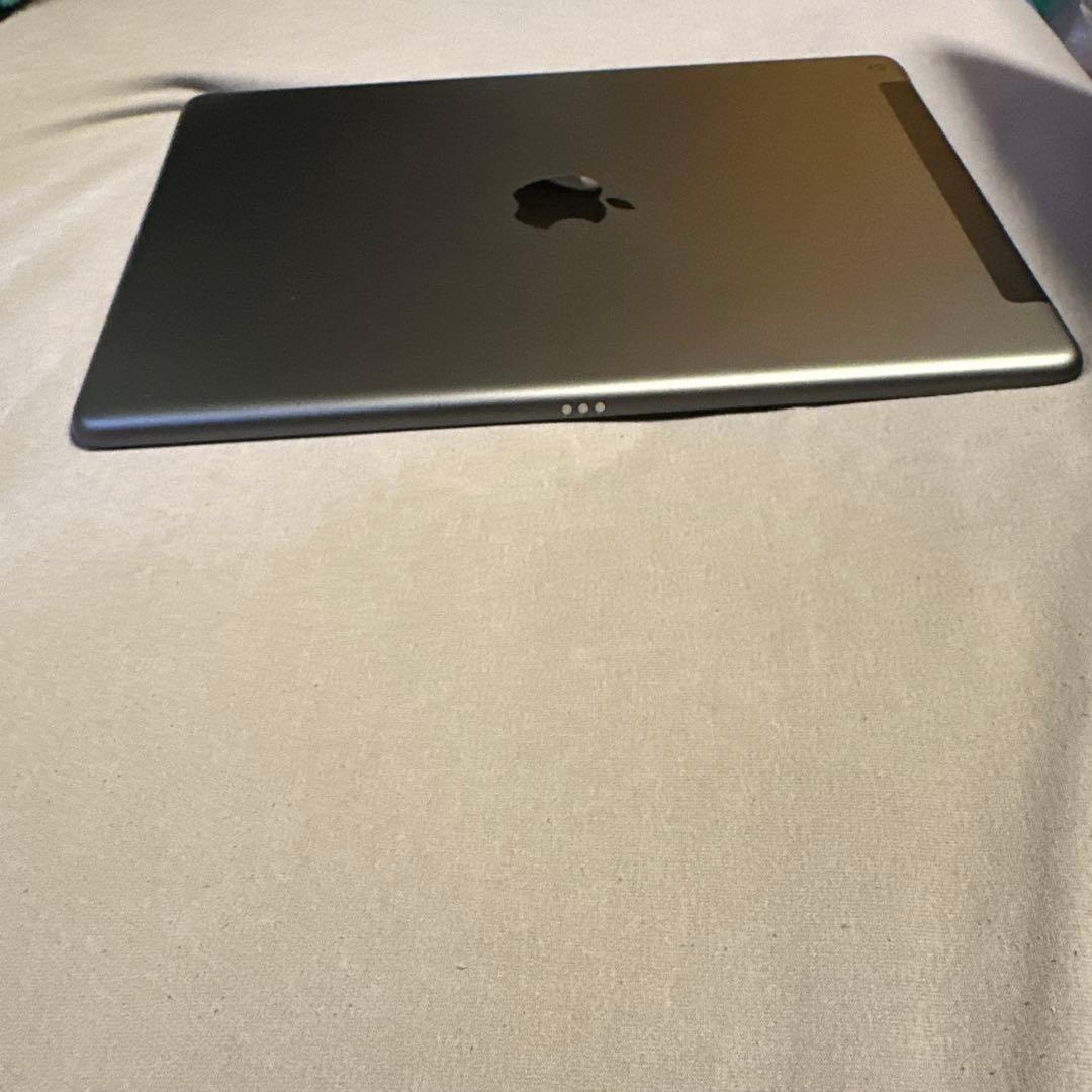 Apple iPad 第9世代 64GB SiMフリー 3