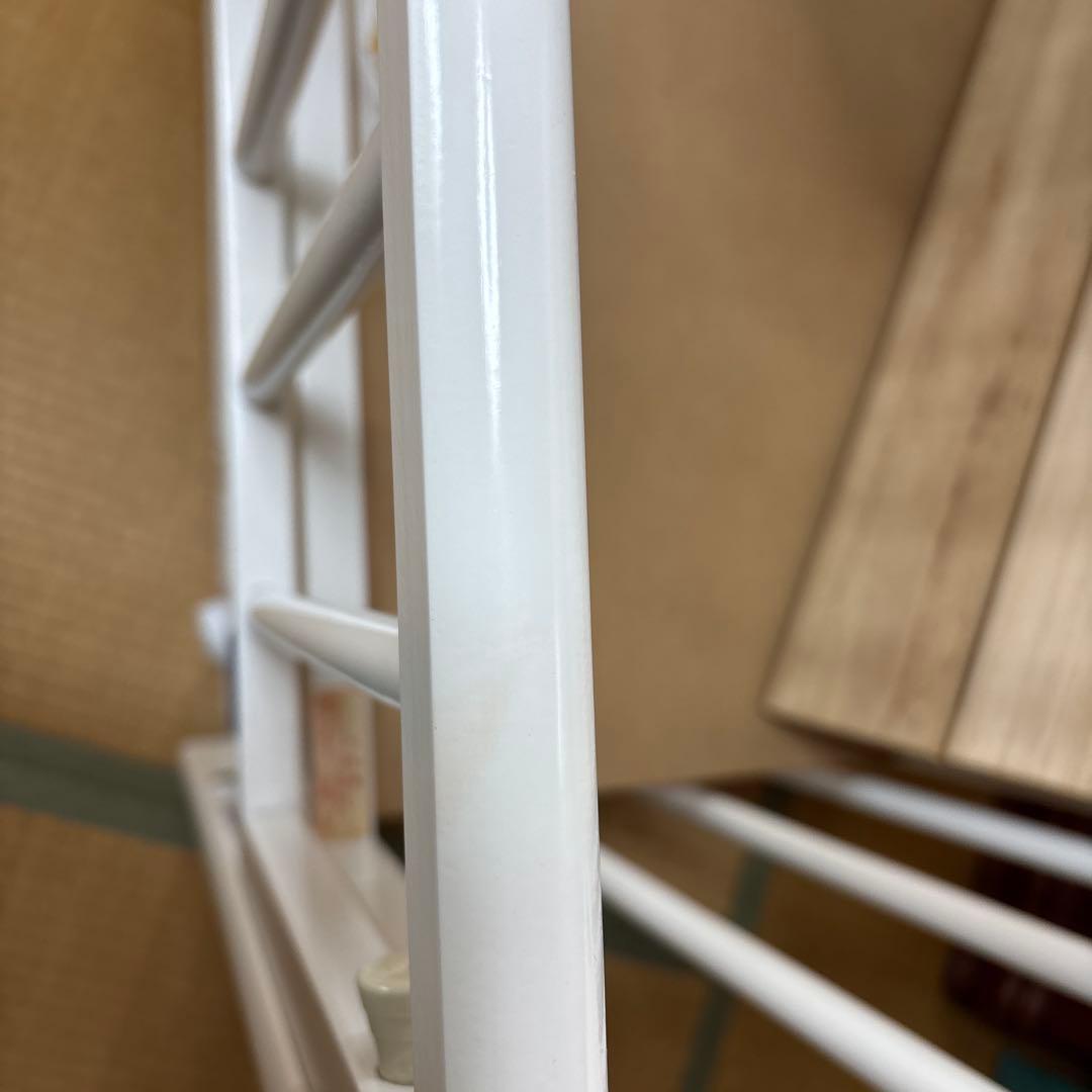 カトージ　木製ホワイトミニミニベビーベッド キャスター付き