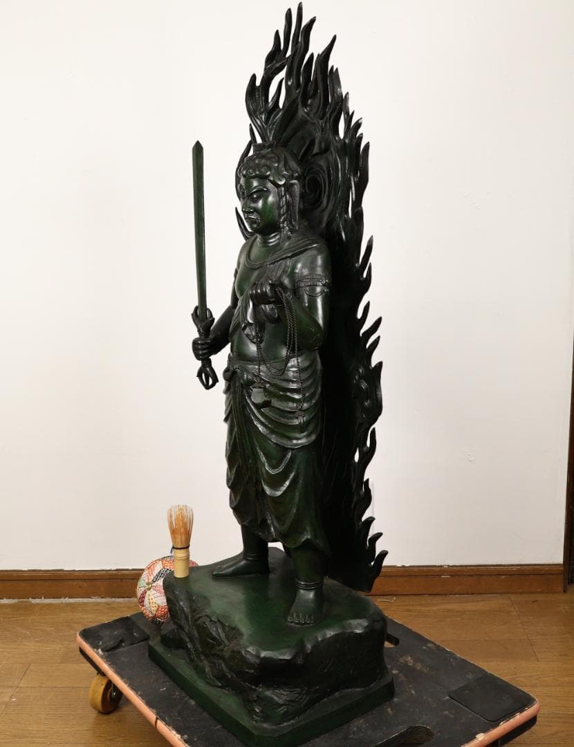 本物保証　般若純一郎 作　「 不動明王立像 」 ブロンズ　高98㎝　重27.5㎏