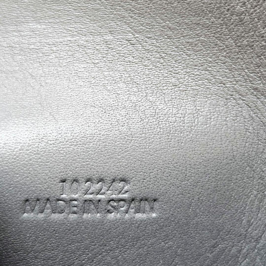 極美品 LOEWE ロエベ 名刺入れ カードケース アナグラム グレー レザー