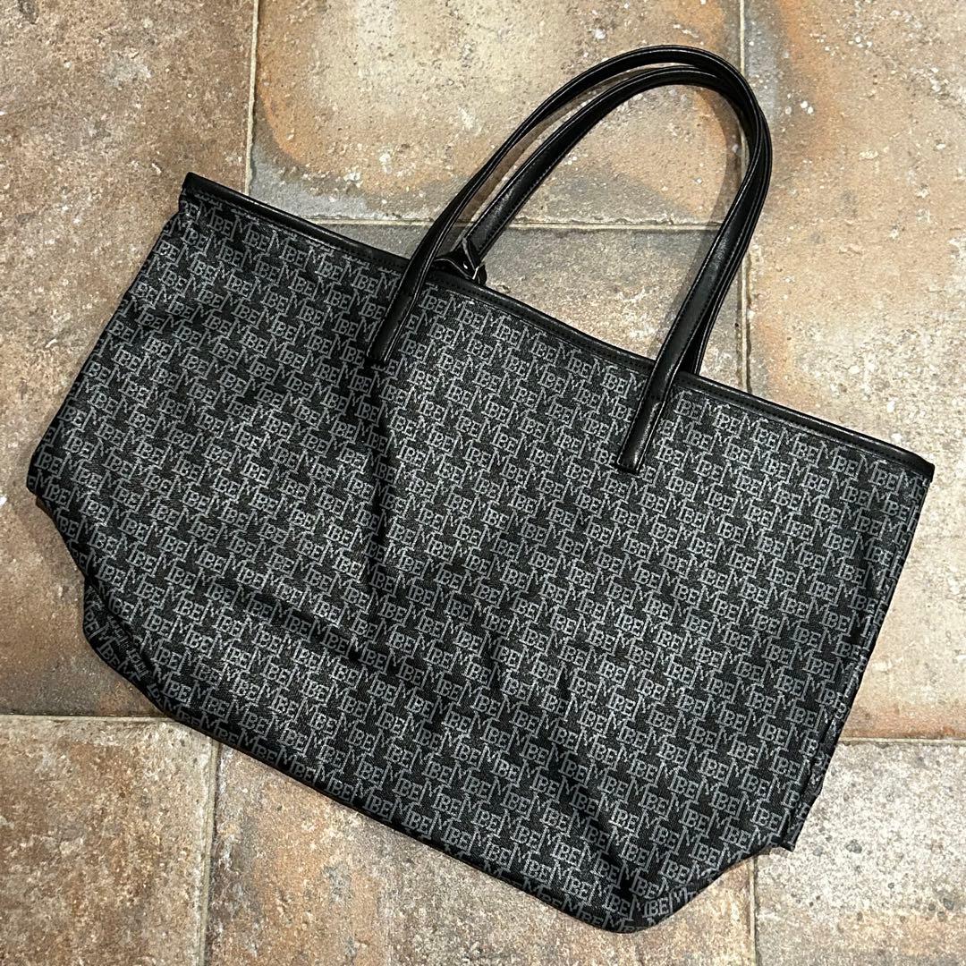 MASTER BUNNY EDITION ロッカーバッグ トートバッグ