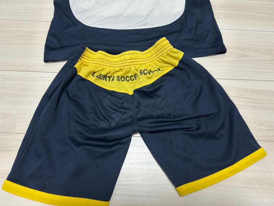 Liberta ウインドブレーカー　150サッカーウェア145上下セット