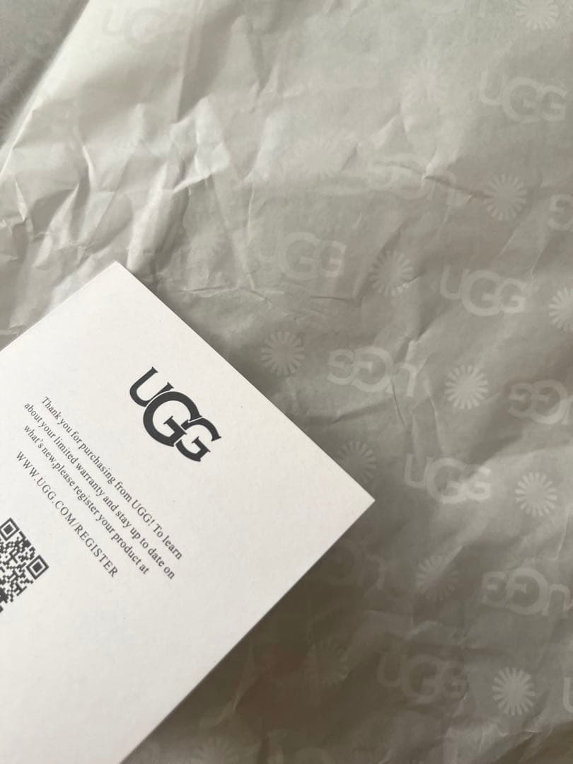 UGG 人気 大特価 クラシックウルトラミニプラットフォーム 厚底ブーツ 超破格