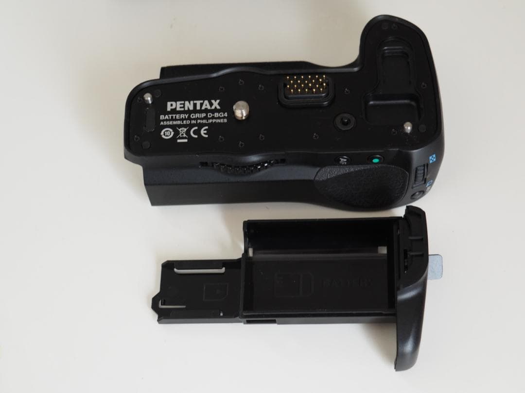 PENTAX K-5iis　バッテリーグリップと単焦点レンズセット