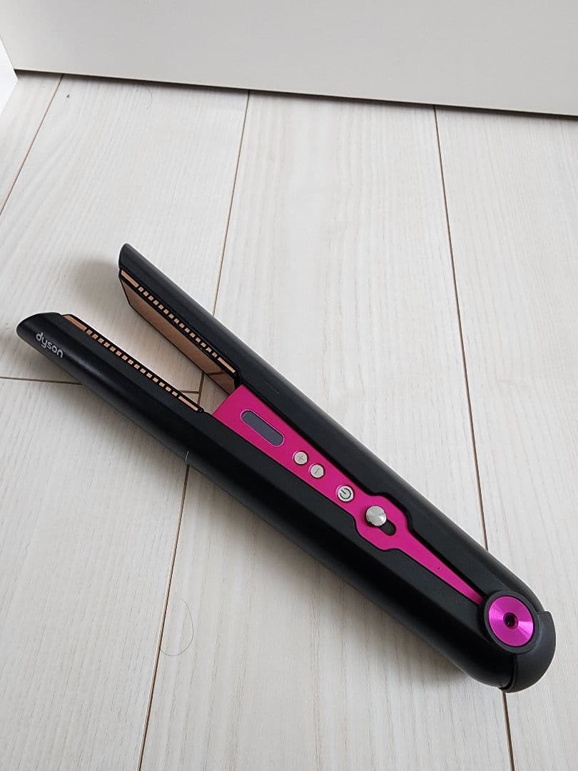 美品 Dysonストレートヘアアイロン ダイソン コードレス ドライヤー