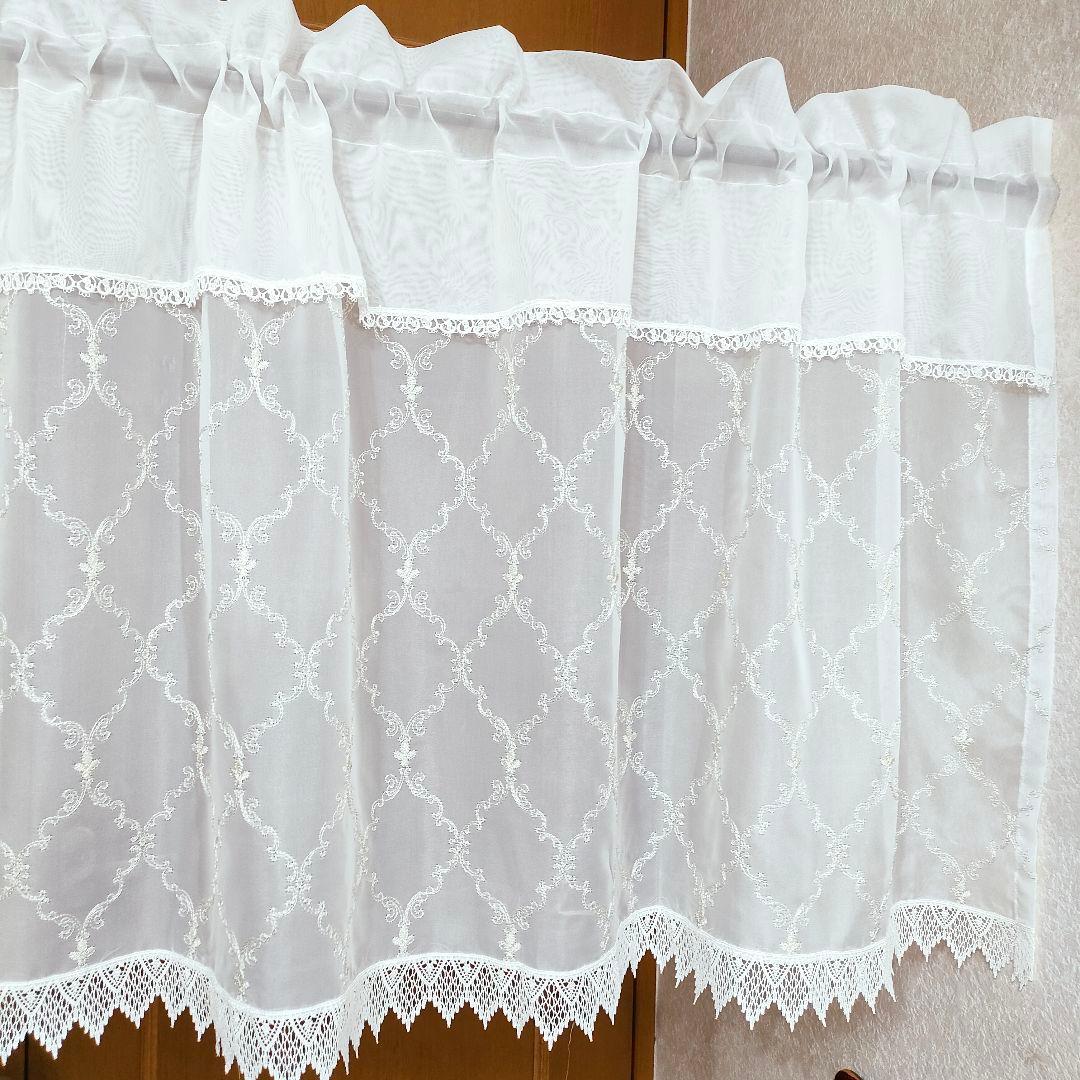 カフェカーテン　幅124cm×丈70cm