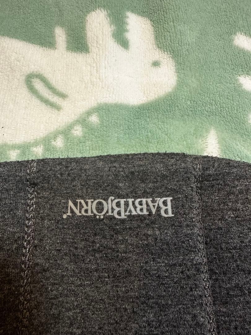 ベビービョルン　ハーモニー　ダークグリーン