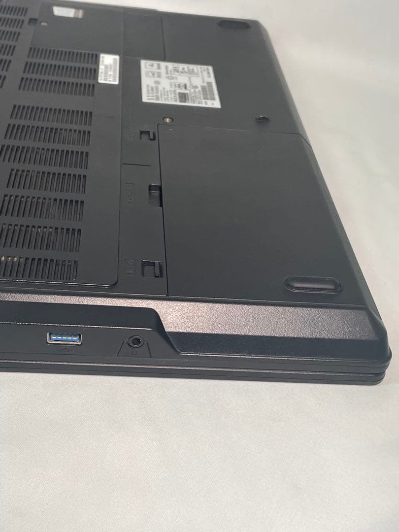 その他ノートPC本体 Fujitsu CELSIUS H780 i7-8850H 16GB P1000