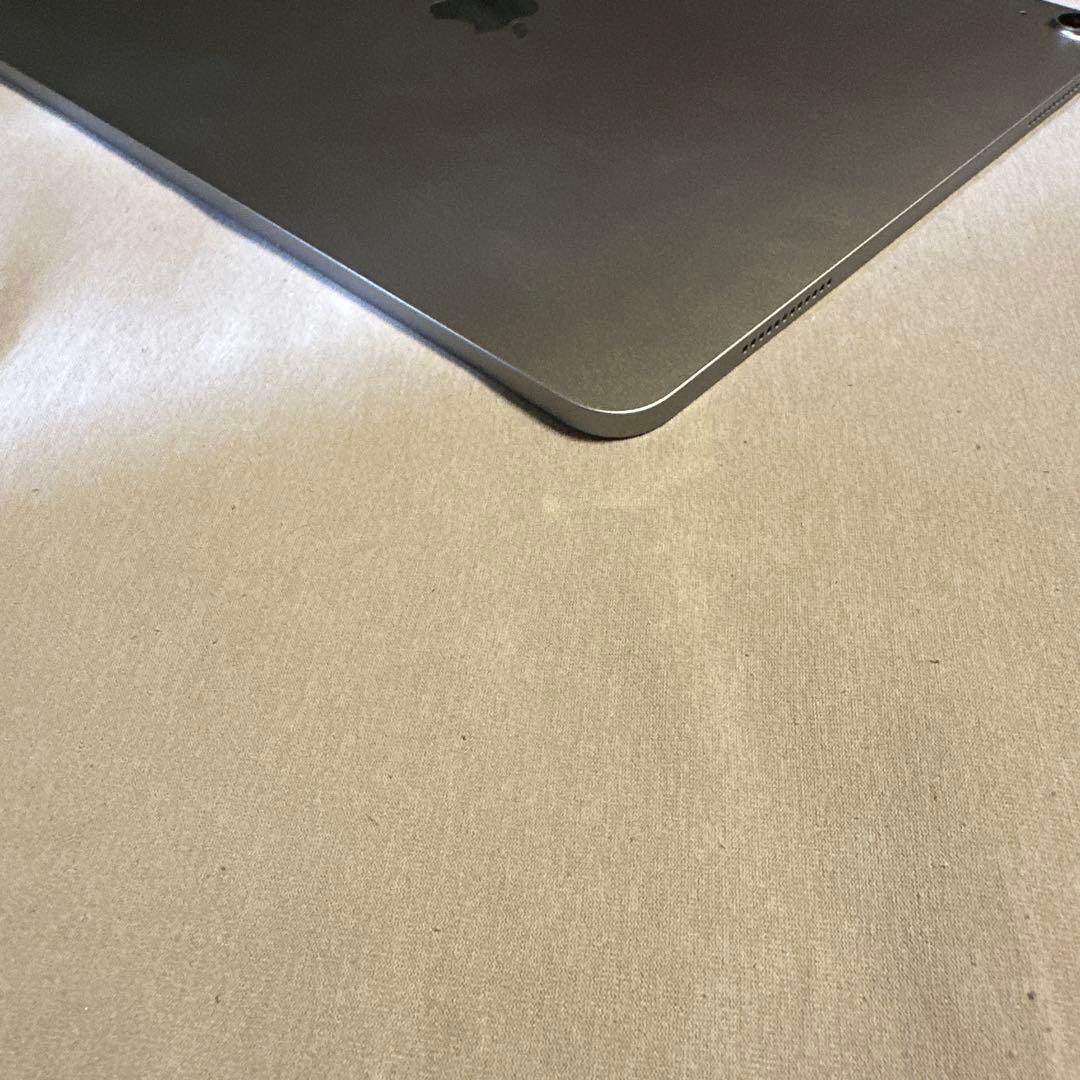 iPad Air 13インチ バッテリー100% Wi-Fi 128GB 6