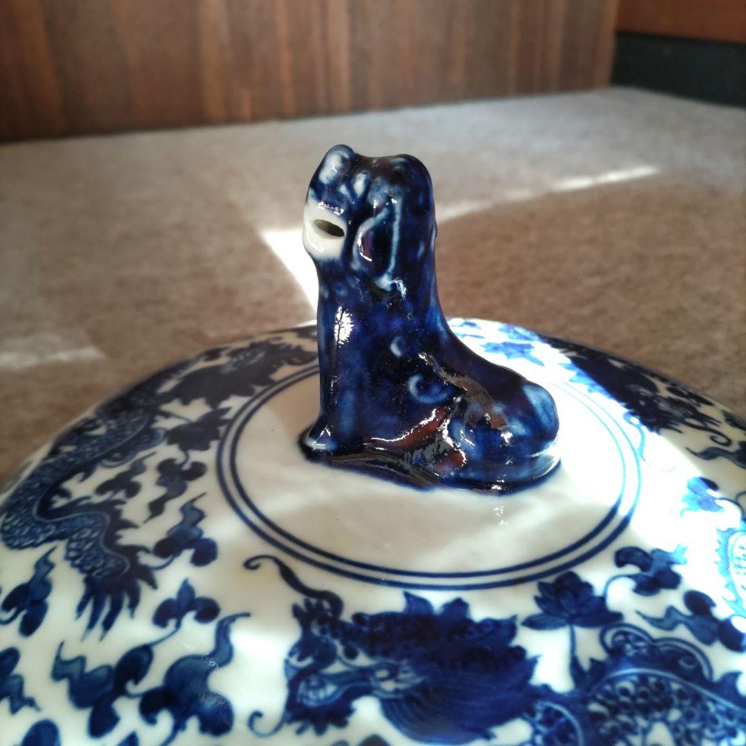 景徳鎮　龍柄蓋物器　D577