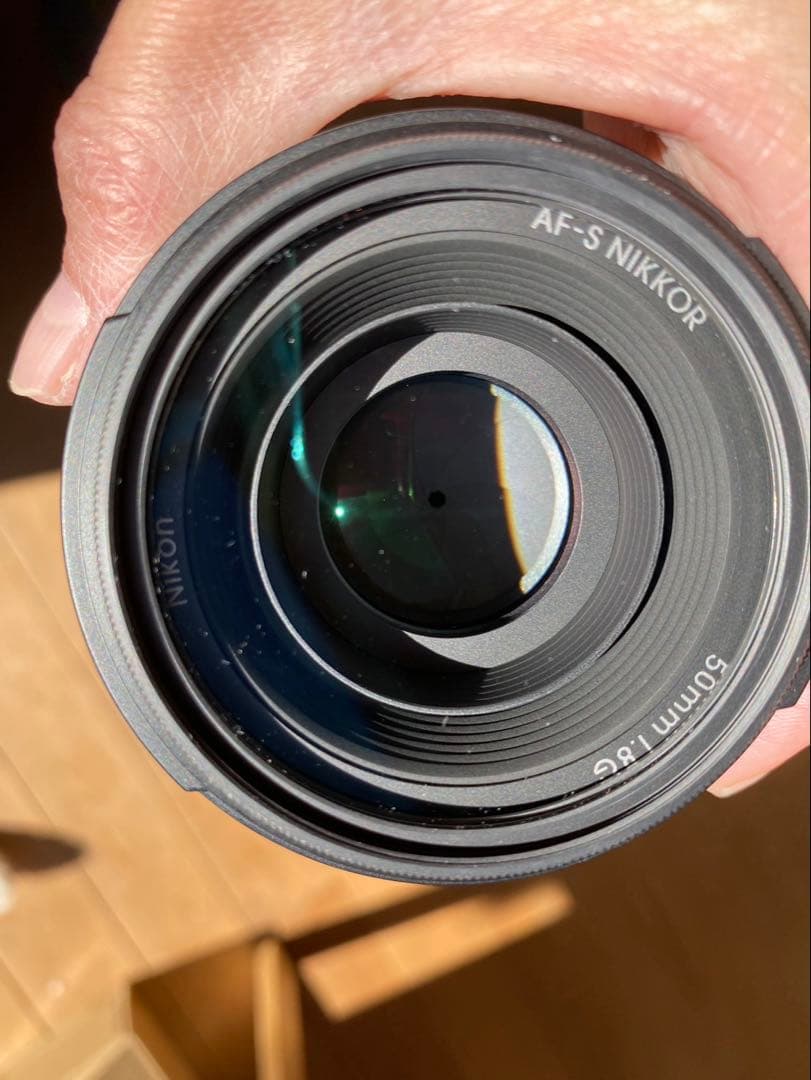 Nikon D7200 一眼レフと、便利な レンズ2本＋三脚＋バッグセット