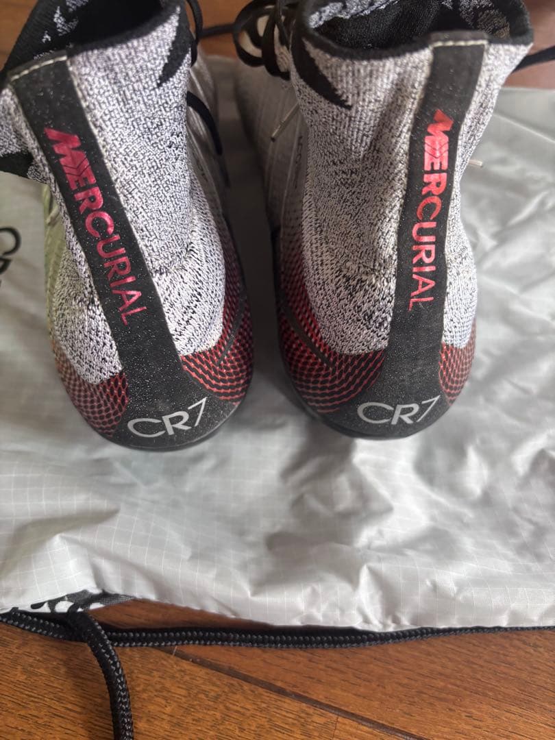 Nike CR7 サッカーシューズ ロナウドモデル