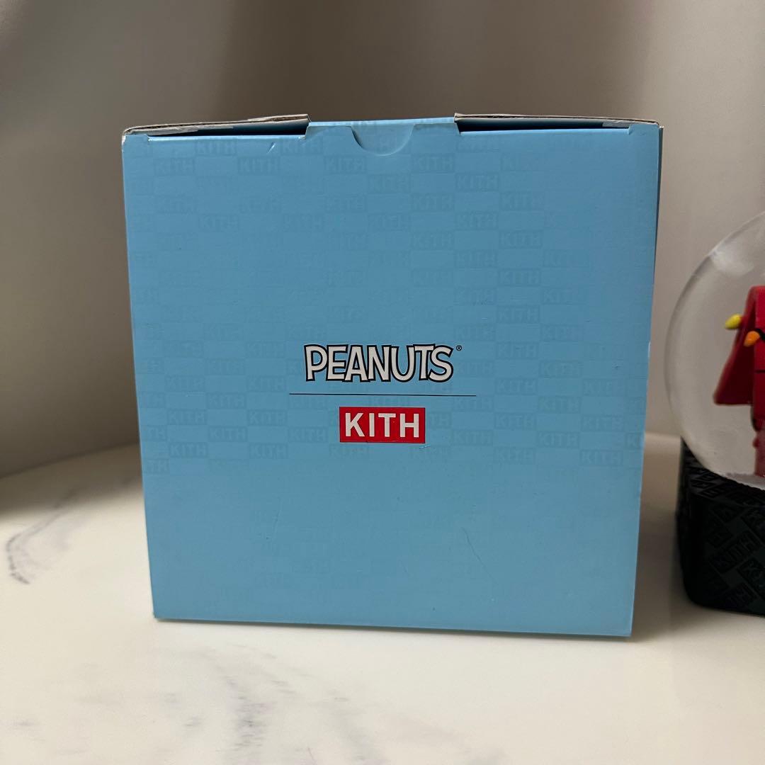 SNOOPY × KITH コラボ　スノードーム