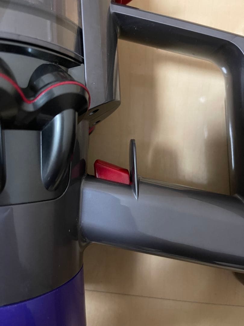 【美品】Dyson SV12 Cyclone V10 本体　エコーモード47分