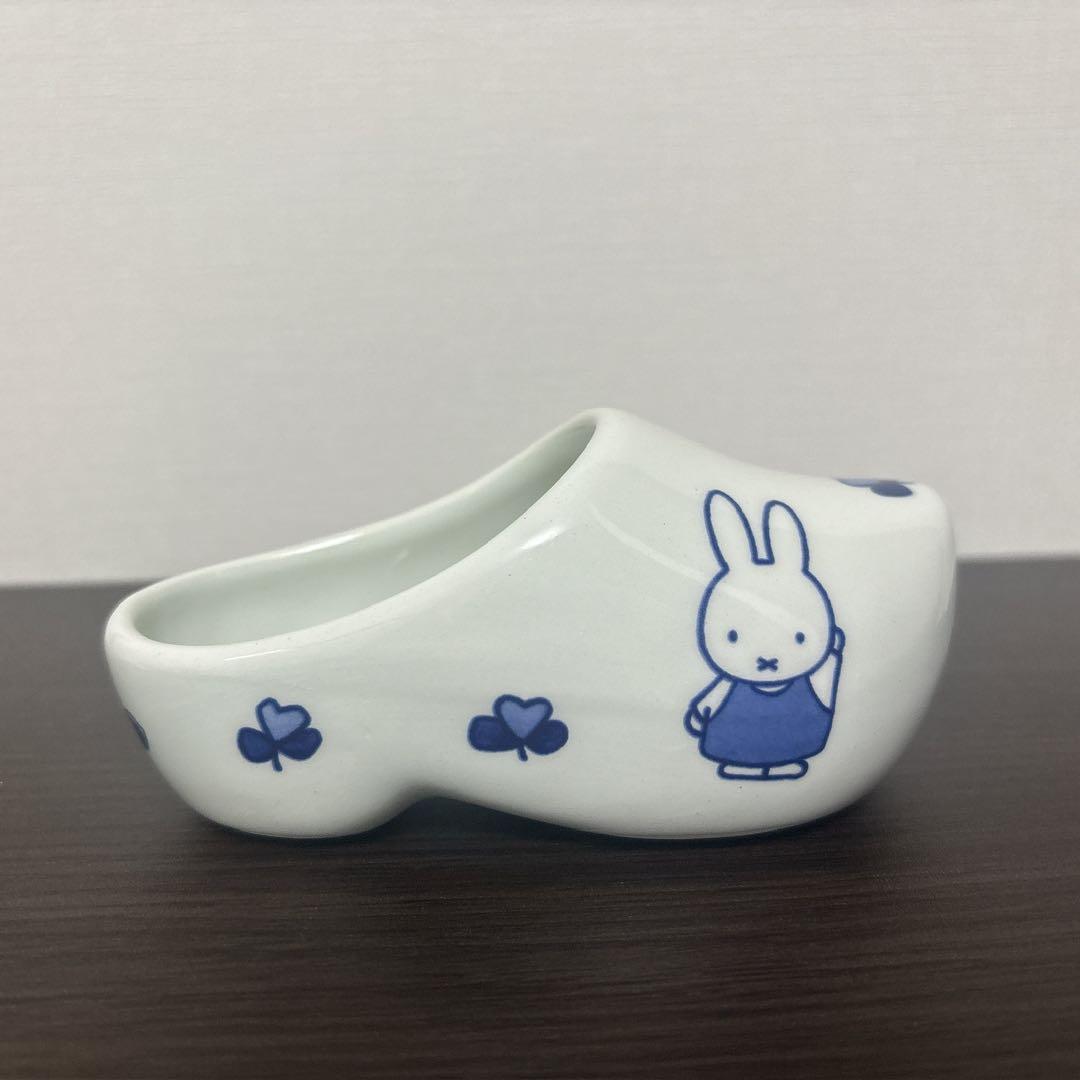 大阪万博　オランダ　ミッフィー　ロイヤルデルフト