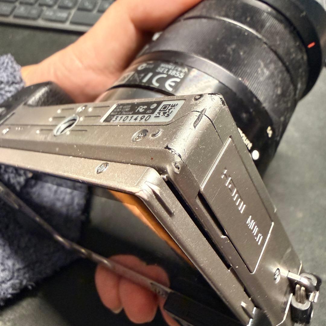 Sony ミラーレスカメラ a6000 + E 18-55mm OSS