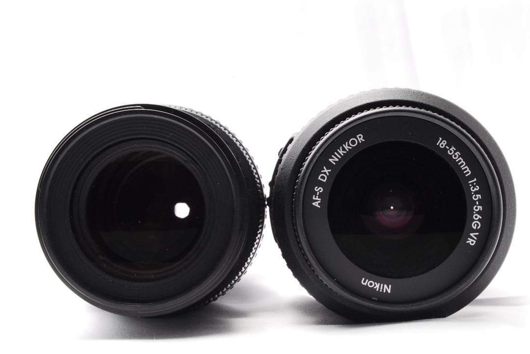 Nikon D60✨一眼レフカメラ✨入門機✨手ぶれ補正付Wレンズ✨小型＆軽量