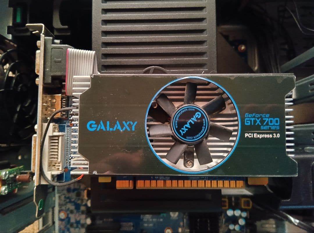 HP Z440 ワークステーション