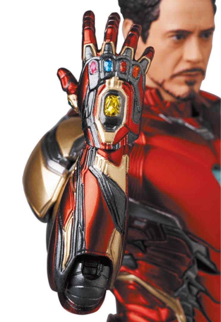 新品未開封！MAFEX IRON MAN Mark 85 アイアンマンマーク85