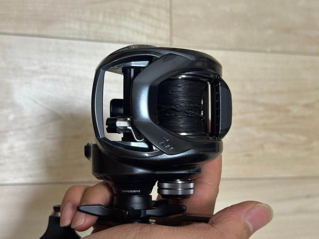 ダイワ タトゥーラ　TW　400XH 400 ベイトリール 左ハンドル 美品