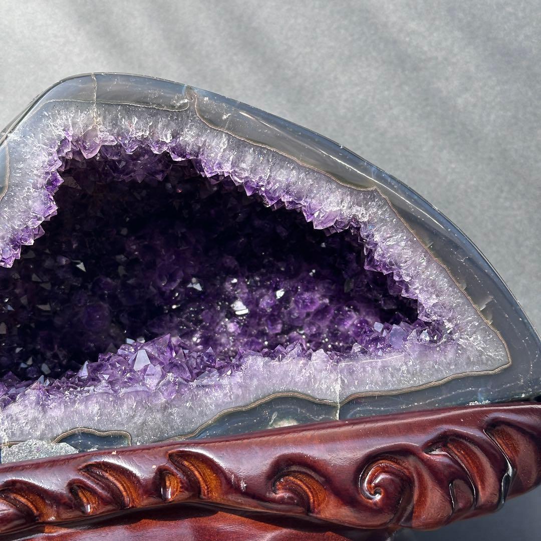 【高品質】ウルグアイ産❣️天然石 アメジストのドーム　置物　台座付きG.214