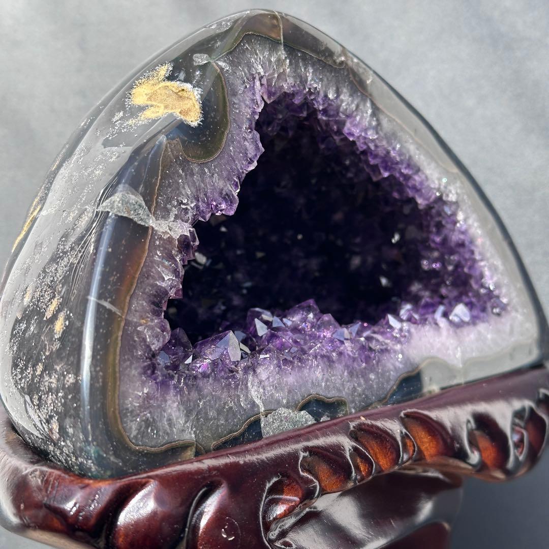 【高品質】ウルグアイ産❣️天然石 アメジストのドーム　置物　台座付きG.214