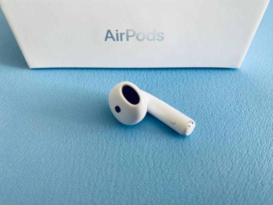 AirPods 第4世代 L片耳 左耳のみ イヤホン A3056 IWWK