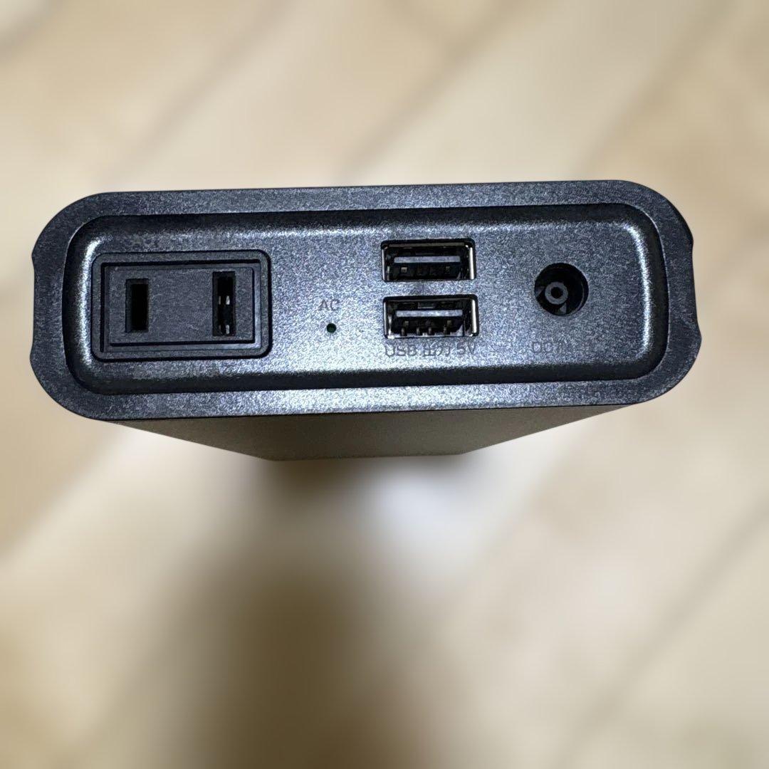 サンワサプライ　モバイルバッテリー 大容量　700-BTL035