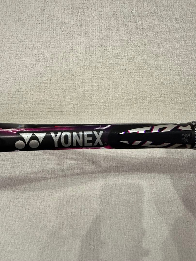 ☆美品☆　YONEX　VOLTRAGE 5V　UL0　ボルトレイジ　ヨネックス